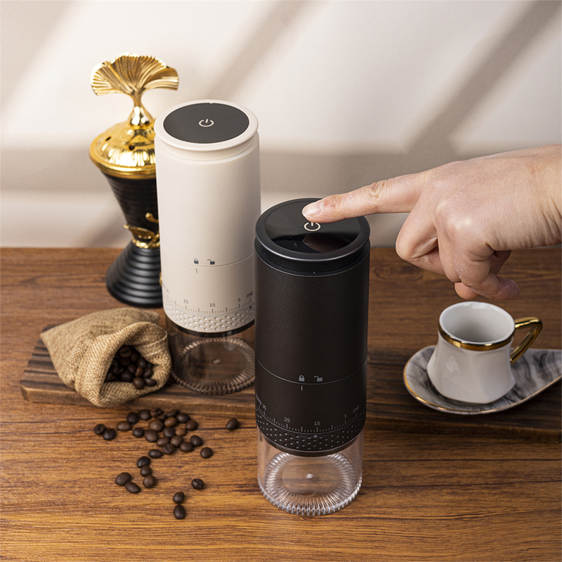 Mini elektryczny młynek do uży – Baby Food Mill recenzja i cena